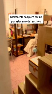 180K views · 22K reactions | Adolescente no quiere dormir por estar en redes sociales. ⠀⠀⠀⠀⠀⠀⠀⠀⠀⠀⠀⠀⠀⠀⠀⠀⠀⠀ La adolescencia es una edad de cambios drásticos, muchas veces nuestros hijos no saben cómo enfrentar esta etapa y terminan refugiándose en las redes sociales, algo muy peligroso, es importante tener una buena comunicación con ellos y guiarlos de la mejor manera, enseñarlos a refugiarse en Dios y no en el mundo. | Corazón Misionero | Facebook