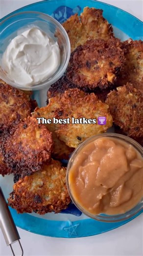 Lexi Davidson | lexiscleankitchen.com | Tonight begins our celebrations! To my Jewish friends-Let the world see that when there is darkness, we respond with LIGHT and love ✨... | Instagram