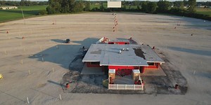 Parkside Drive-In gets lease extended through 2024 season