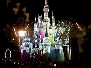 Walt Disney countdown 2010 New Years Eve - Auld Lang Syne