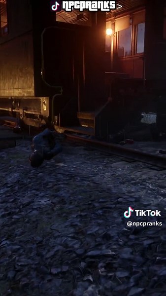 surprise train prank (AT NIGHT) 🚂🌛 #rdr2 #rdr #reddead #reddeadredemption2 #reddeadredemption #reddeadonline #rockstar #rockstargames #skyrim #secunda