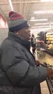 Man sings I won't complain in grocery store