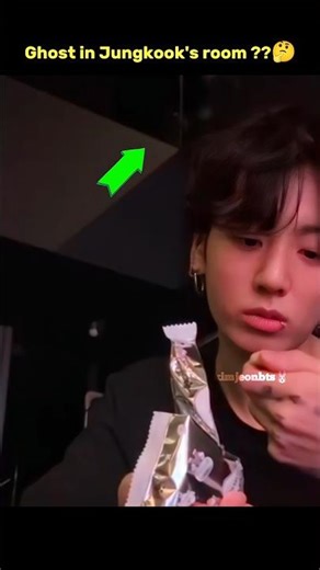 Ghost spotted in Jungkook's house 😱🤔 #jungkook #jeonjungkook #live #viral