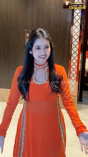 ಮಲೈಕಾ ಇಮೆಂಟಲ್ಲಿ ಫುಲ್ ಮಿಂಚಿಂಗ್ | Malaika | Mastu Malaika song