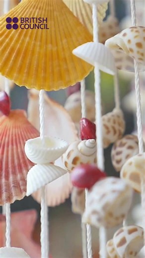 85K views · 967 reactions | 李 #Tonguetwister #Tuesday Listen to this tongue twister with your little ones. How quickly can you say it? https://learnenglish.pub/TongueTwisters Tongue twisters are a super fun way to practise and improve pronunciation and fluency.李 ~ Tina #LearnEnglish #tonguetwister #Parents | LearnEnglish Parents - British Council | Facebook