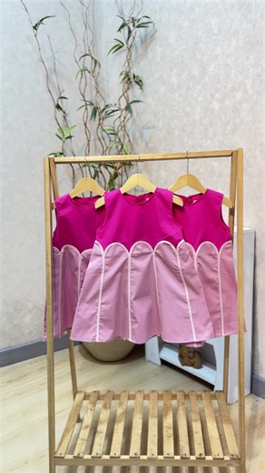 Florette Dress 🌸 Dress anak dengan model princess yang super lucu. Dipakai si kecil langsung kelihatan makin gemesh! Bahannya nyaman, adem dan menyerap keringat jadi tetap enak dipakai seharian. Ready stock size 1–8 ya mommy, jangan sampai kehabisan ya🚀#dressanakperempuan#fyp