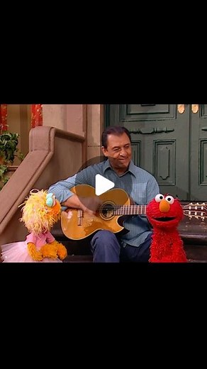 Elmo on Instagram: "When Elmo wants to make a new friend who speaks Spanish, Elmo starts by saying Elmo's name. Me llamo Elmo! Give it a try next time and tell Elmo how it goes! ❤️ #LatinAmericanHeritageMonth"