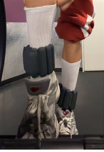 the only ad i’ll ever make. i feel unstoppable #fyp #gymgirl #balabangles #cardio #lockin