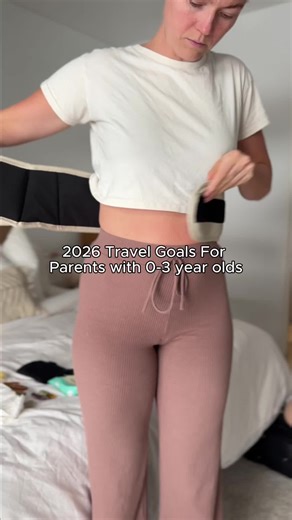 Be the mum you wanna be when sh*t hits the fan. The one who side-eyes a tantrum and keeps it moving. Who jaunts up the plane aisle for a nappy change like it’s no biggie. Who breastfeeds at the gate, passport in one hand, snack pouch in the other. She might be flustered. Sweaty. Two seconds from snapping. But she’s not fumbling. She’s got everything within reach- no digging, no straps, no back pain, no chaos she can’t carry. Travel mayhem? She doesn’t just survive it. She strolls through it cool