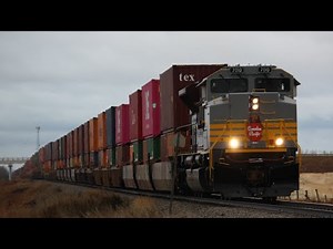 CP RAIL HERITAGE UNIT 7010 (+HORN) LEADING CP 100!!!!!! Canadian Pacific Intermodal East @ Indus, AB