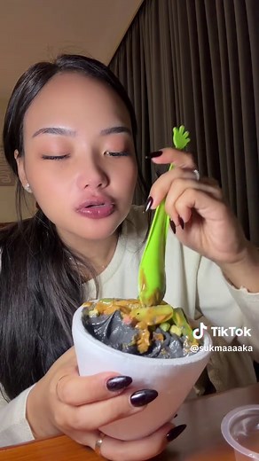 Sour Sally Yogurt Mukbang & Menu Review