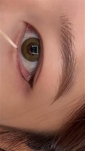 😻 You Can Definitely Draw Full-Cover Cat Eyeliner This Way! 💄✨ #Shorts