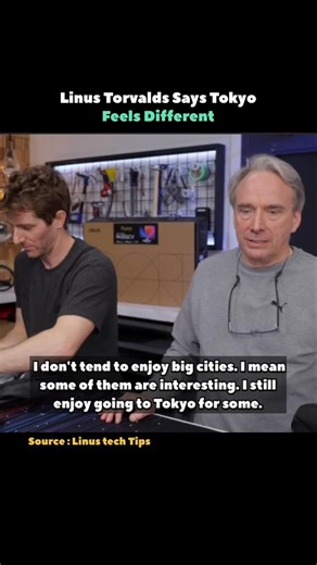 Linus Torvalds Says Tokyo Feels Different #shorts #linux #programming #knowledge