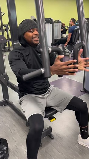 Start preparing for the BLESSING now…Because it’s definitely coming. What you do now, what you do today, can determine your destiny. Start now and make sure YOU are ready when your blessing comes.💯 | Chris Sain Jr.