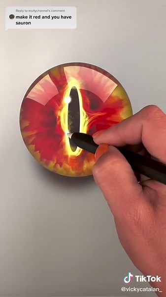Drawing Sauron's Eye on Procreate with iPad and Apple Pencil