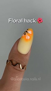 107K views · 22K reactions | Floral hack you didn’t know you needed This soft gradient base + blooming petal detail is perfect for spring vibes  Quick, easy, and looks super fresh — would you try it? Let your nails blossom #nailhack #floralnails #springnails #naildesign #easynailart #gelnails #nailtutorial #nailinspo #nailideas #nailartist | Anastasia.nails.nl | Facebook