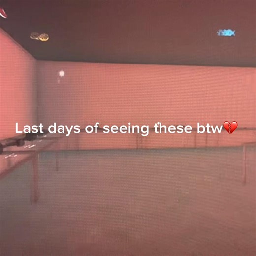 @South Bronx: The Trenches We all gonna miss this bro but we know cosmic will cook (as always) with the new map but anyways we all had fun with this map the glitches, laughs and smiles but this era will come to an end and a new one will be made #SouthBronx2025Recap #southbronxthetrenches #southbronx #roblox #sb