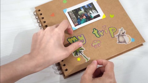 8 x 8 Inch DIY Scrapbook Photo Album Hardcover Kraft Blank Page Acid-Free 40 Pages (20 Sheets) Memory Book for Wedding Anniversaries Family Baby Memories Small Scrapbooking Projects, Yellow