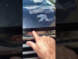 Comment ouvrir le capot avant de la Peugeot 308 ? - Peugeot 308 (T9, MK 2)