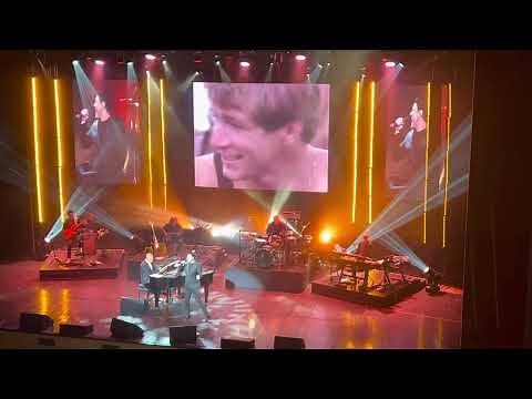 David Foster & Friends concert at Manila Solaire 2023 : Daniel Emmet sings St Elmos Fire (1/19)