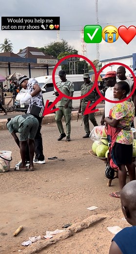 She’s so kind🥹❤️ (Social Experiment Test That Will Make You Cry 😭💔) #socialexperiment #foryouシ #emotional #HumanityTest #facebookreelsviral #prankvideo #emotions #facebookviral #goviral #fypシ | Godson Prank