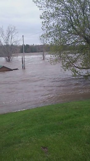 'Catastrophic failures': Park under water in Michigan as Sanford dam overflows
