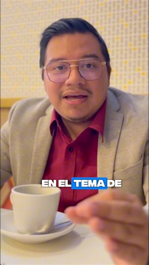 Exportar café NO está sujeto a IVA en México. Aunque el café dentro del país sí puede causar IVA, cuando se exporta aplica la tasa 0%. ¿Por qué? Porque la ley del IVA establece que las exportaciones de bienes (como el café) se consideran actos gravados a tasa 0%, con el objetivo de hacer competitivos los productos mexicanos en el extranjero. ¿Qué implica esto en el CFDI? • Sí se emite CFDI de exportación. • El producto sí es objeto de IVA, pero con tasa 0%. • No se cobra IVA al cliente extranjer