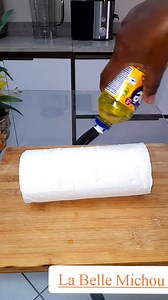 1.7K views · 93 reactions | Gade sa ki rivem lèm ajoute savon likid sou yon woulo papye napkin/wap sezi Wè mirak sa | Recettes Simple et Facile | Facebook