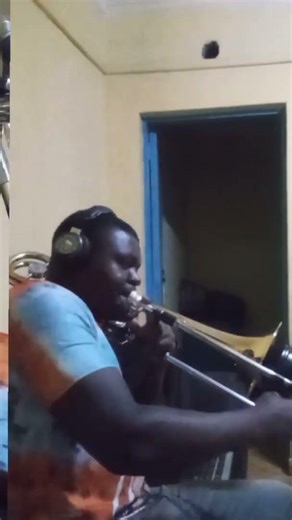 TROMBONE FT ACAPELLA
