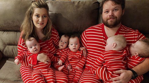 Family that welcomed quintuplets now expecting another baby