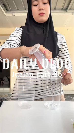 Part 85~~ Kenapa yang di video cuma es teh aja? Ya karna banyak yang belinya es teh😭🤣 #fyp #dailyvlog #dailyvlogintanns #jualanes #majalengka