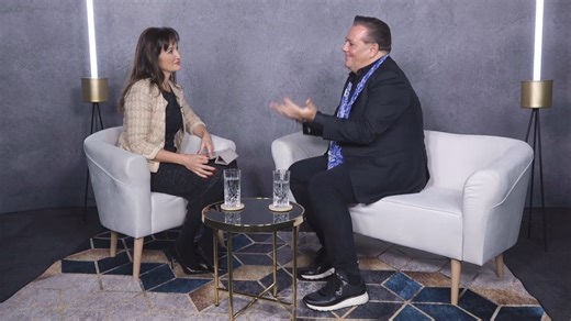 Obsadzovanie plus size modeliek vníma modelingový expert Saša Jány pozitívne, ale zároveň je to podľa neho pokrytecké a trendové. Celú reláciu nájdete tu: https://bit.ly/48RZsmJ #modeling #expert #Slovensko | Plus TV | Facebook