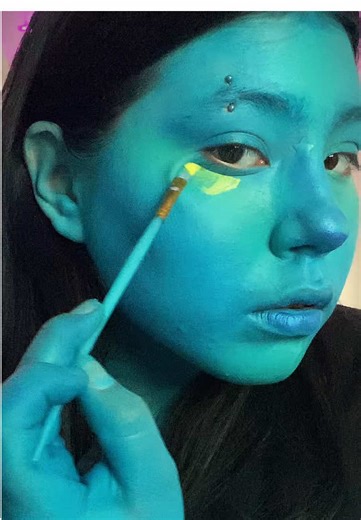 Discover the Cosmic Art Process with Aliens