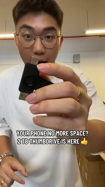 Discover the 2TB Thumb Drive for Your Phone