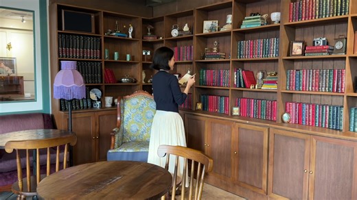 Discover the Tranquility of the Tea Room by Chingkeetea