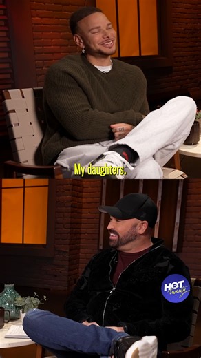 529K views · 12K reactions | 28 days on a tour bus with three kids. It's about to get interesting for Kane Brown and fam  Don't miss an all-new CMT Hot 20 Countdown Sat & Sun at 9a/8c on CMT! | CMT | Facebook