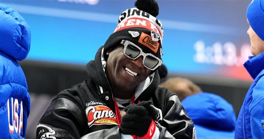 Flavor Flav Has 'Real Celebration' Invite For U.S. Women's Hockey Team — And They Said Yes!