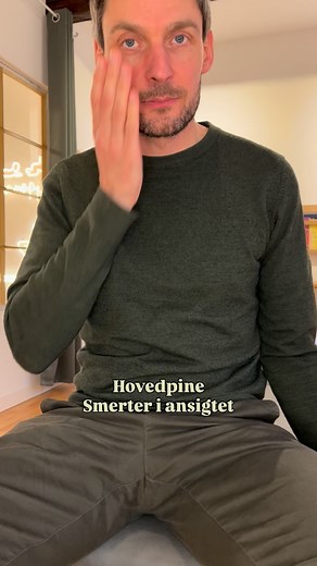 Hovedpine eller smerter i ansigtet? I dagens reel kan du lære lidt om trigeminus nerven, og hvordan du kan prøve at arbejde med den. Hovedpine eller smerter i ansigtet? I dagens reel kan du lære lidt om trigeminus nerven, og hvordan du kan prøve at arbejde med den. Trigeminus nerven er desuden en vigtig del af øvelsen fra sidste uge, hvor vi brugte ansigtet til at påvirke resten af nervesystemet parasympatisk. Spørgsmål er velkomne nedenfor. Husk at dele opslaget med dem som har ondt. Kh Thomas 
