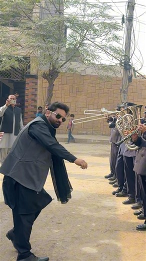 Turab ki Baraat pe Band baja aor Cousinska Dance