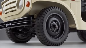 This 1/6 scale officially licensed Jimny LJ1. Adjustable windshield and safety bars at the door positions on both sides; from the miniature shadow instrument panel, mechanical buttons, to the manual gearshift, foot pedal set and so on. | FMSmodel