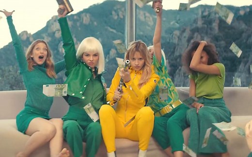 Angèle - La Thune [CLIP OFFICIEL]