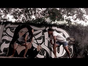 Non-verbal Communication "Haptics"