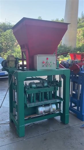 machine pour parpaings blocs agglos hourdis blocks de beton ciment manuelle Guinée cameroon #blocks