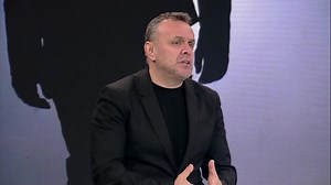 Si u ‘rritën’ shqiptarët nga shpërndarës dro*e në BOSA? Karamuço: Mafia italiane i ndihmoi dhe…