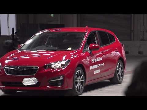 スバル インプレッサ 歩行者保護エアバッグ 展開試験