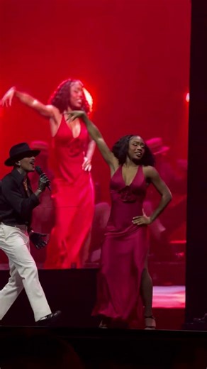 Rauw Alejandro in he’s final night of Cosa Nuestra Tour #rauwalejandro #concert