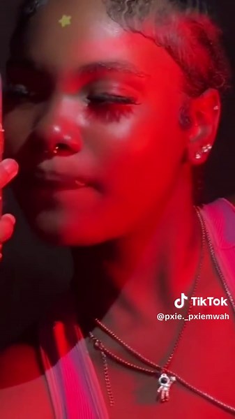 pxiemwah (@pxie._pxiemwah)’s videos with original sound - pxiemwah