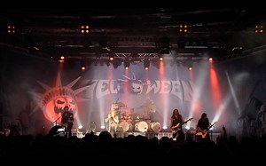 201K views · 8.4K reactions | FOLLOW US ON INSTAGRAM - helloweenofficial and get behind the scenes insight from tour and studio ! YOU ARE HEROES ! European Tour is running great so far ! We want to give big thanks to everyone who came out to see us and to all you rockers out there, who are coming to the upcoming shows ! Enjoy this live clip from last week ! | Helloween | Facebook