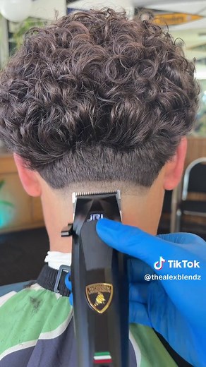 Easy Back Taper Tutorial for Perfect Haircuts