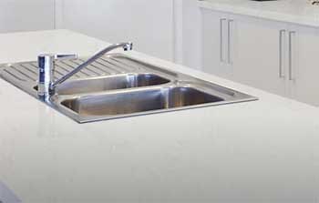 Della Terra Quartz Reviews 2025: Is It Worth It?